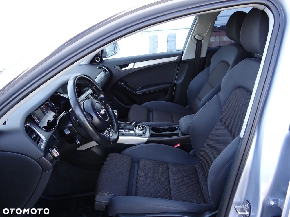 Audi A4 Allroad 2.0 TDI DPF S tronic - 6