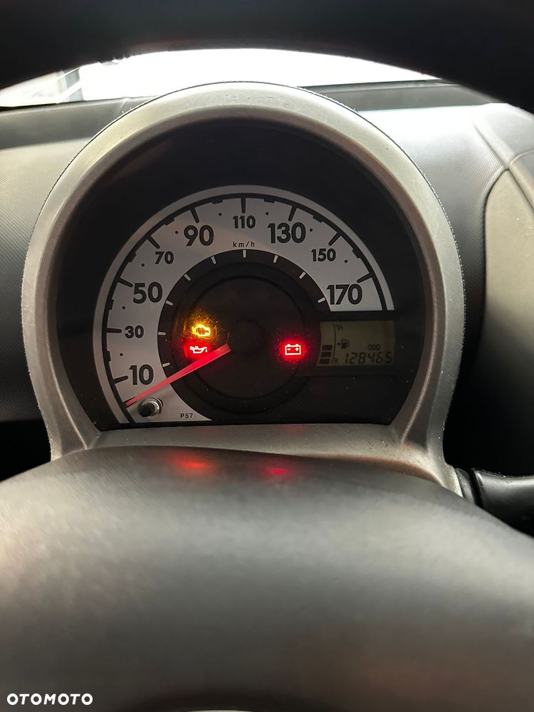 Toyota Aygo Standard - 14