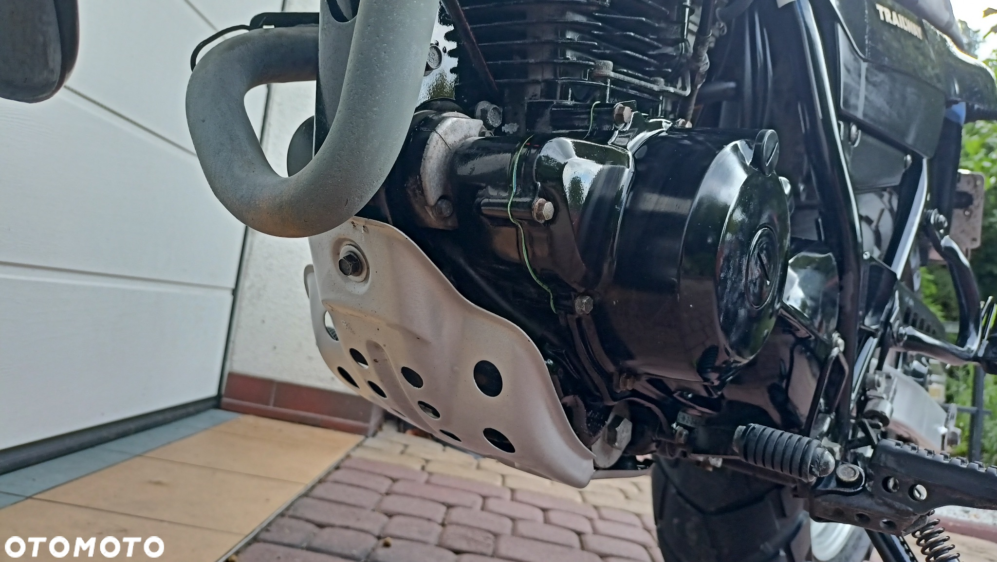 Yamaha TW - 12