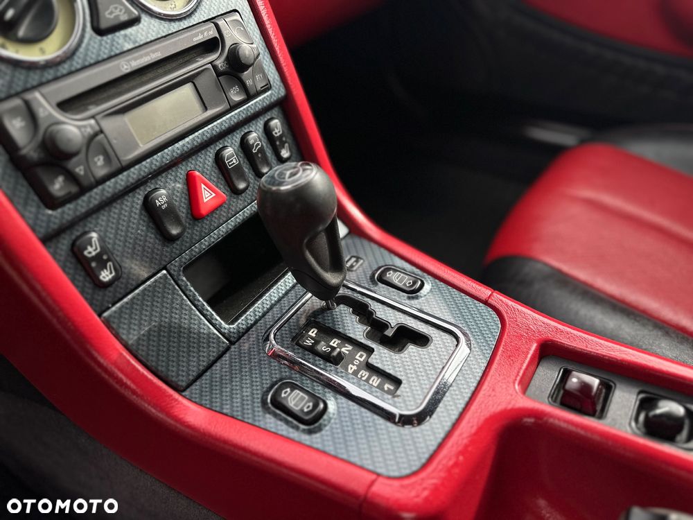 Mercedes-Benz SLK - 17