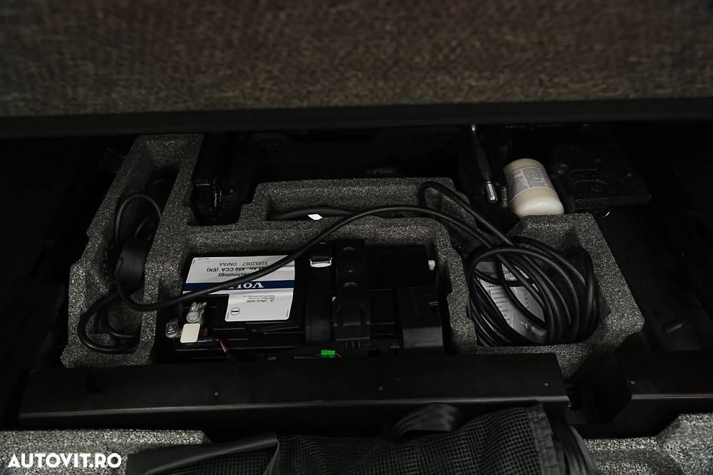 Volvo XC 60 Recharge T6 Twin Engine eAWD Inscription Expression - 38