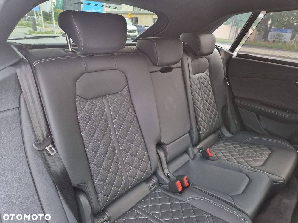 Audi Q8 TDI mHEV 210 kW Quattro Tiptronic - 13
