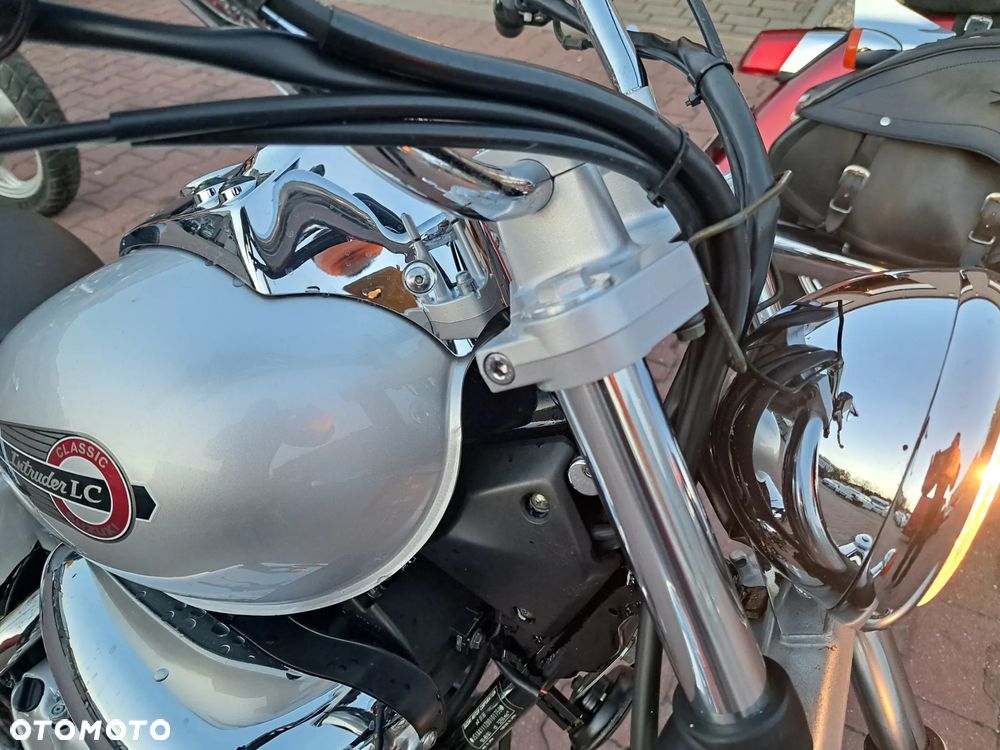 Suzuki Intruder - 4