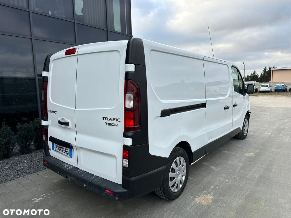 Renault Trafic - 9