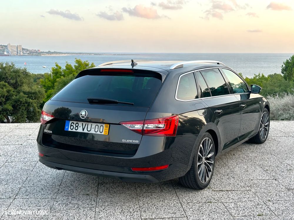 Skoda Superb Break 2.0 TDI Laurin&Klement DSG - 4