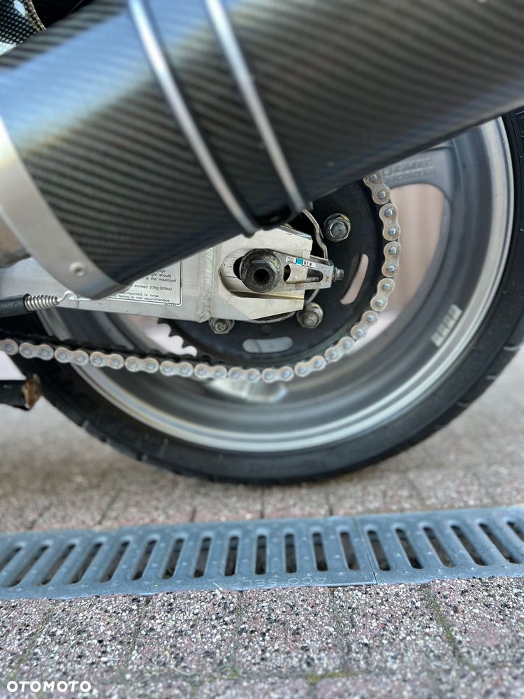 Honda CBR - 7