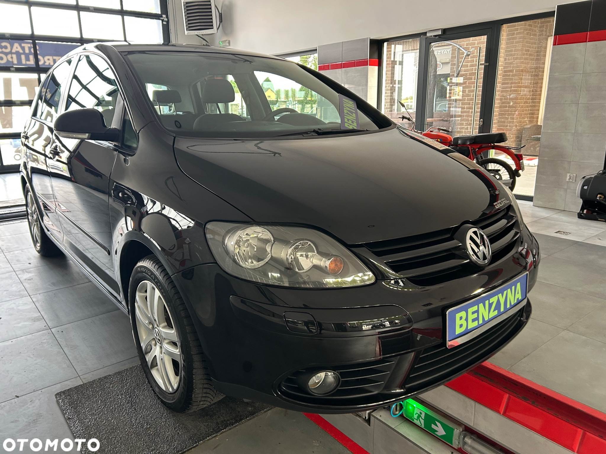 Volkswagen Golf Plus 1.4 FSI Comfortline - 12