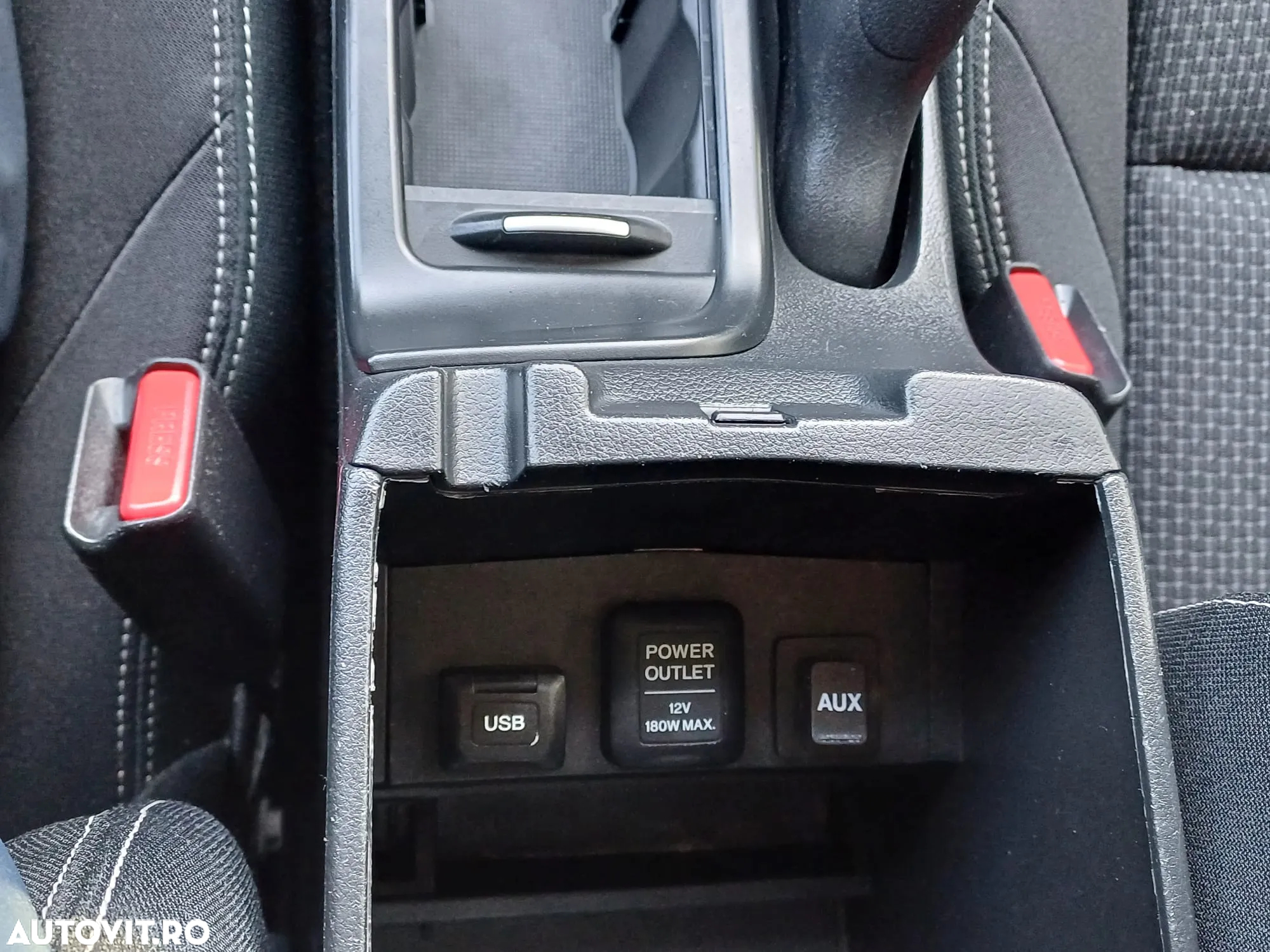 Honda Civic 1.6 i-DTEC MT Elegance - 23