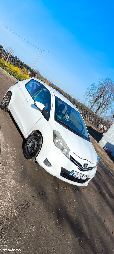 Toyota Yaris 1.0 Sol - 1