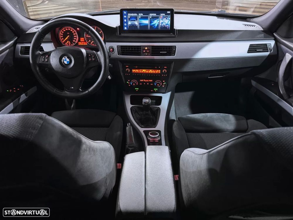 BMW 320 d - 9