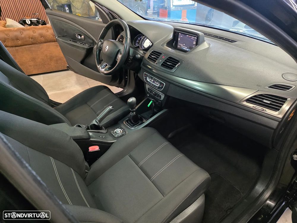 Renault Mégane Sport Tourer ENERGY dCi 110 Start & Stopp LIMITED - 9