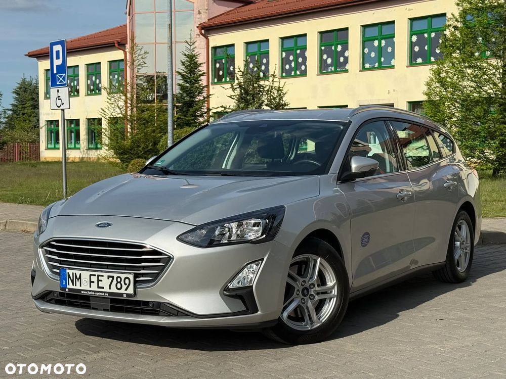 Ford Focus 2.0 TDCi Titanium ASS - 11