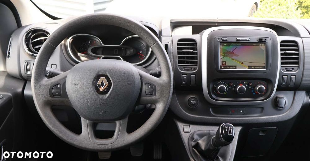 Renault Trafic - 19