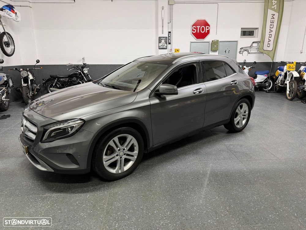 Mercedes-Benz GLA 180 CDI Urban - 29
