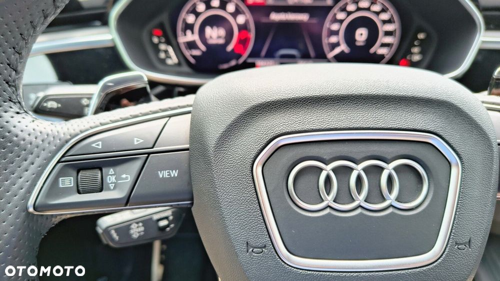 Audi RS Q3 Sportback - 16