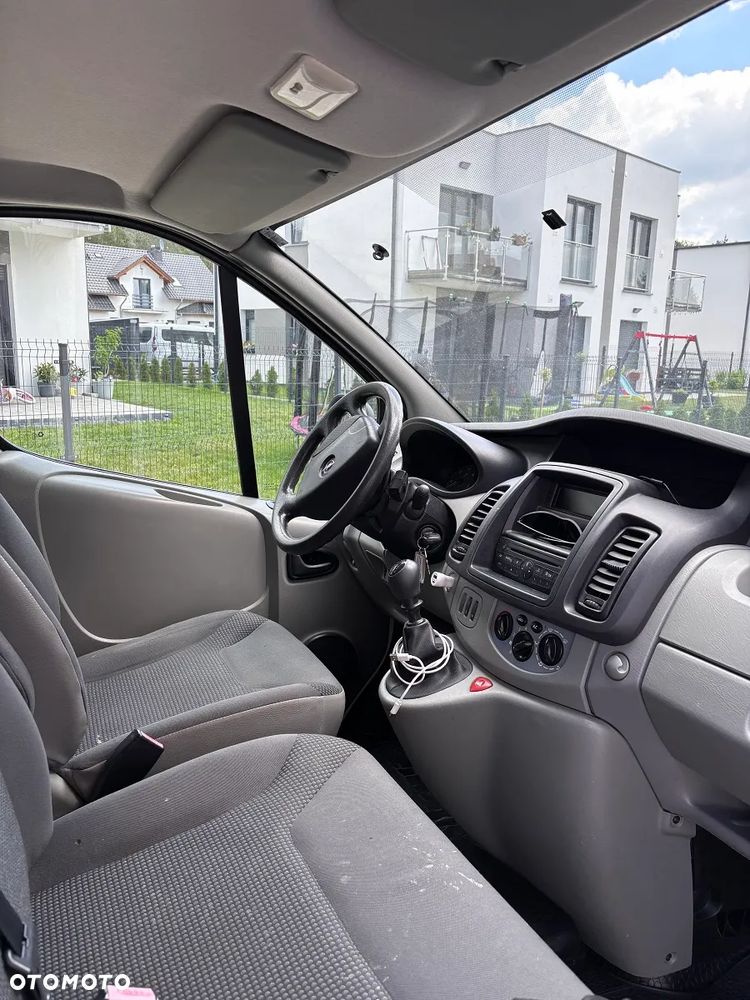 Opel VIVARO - 23