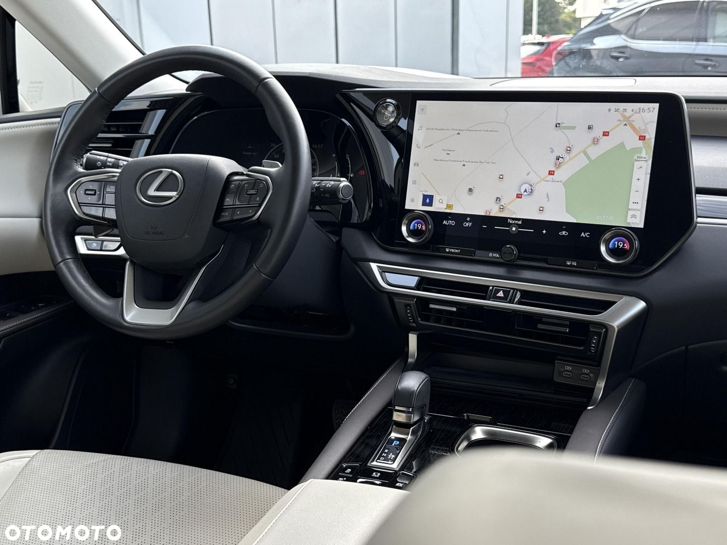 Lexus RX - 23