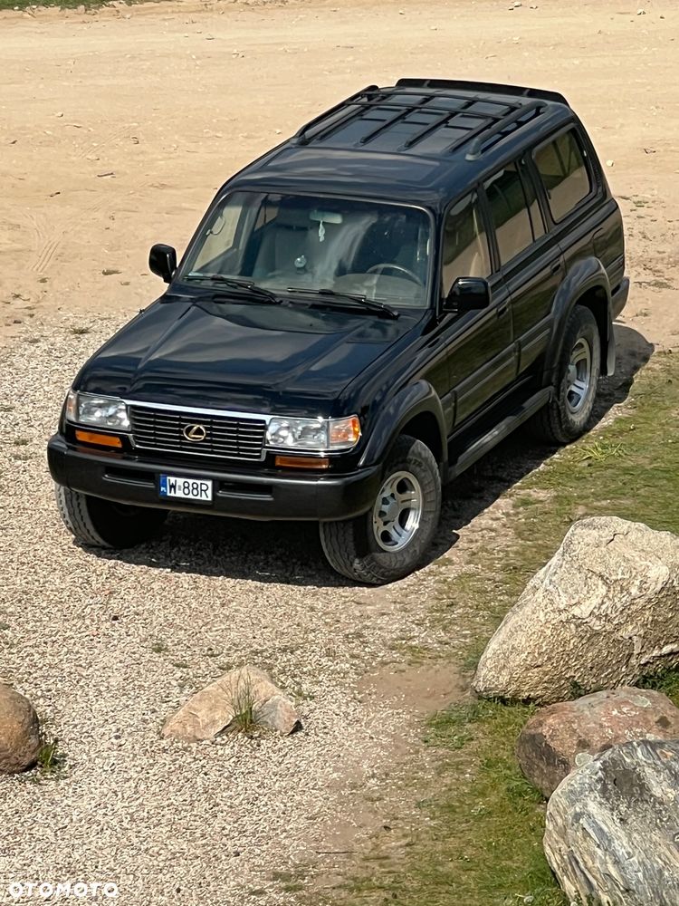 Lexus LX - 9