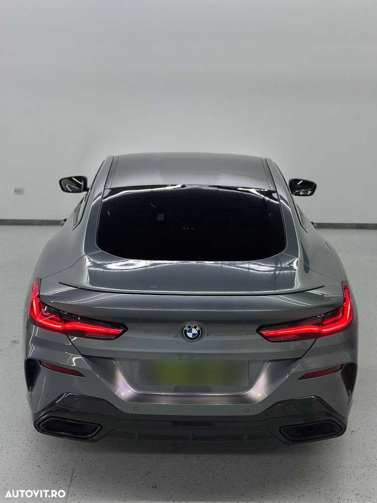BMW 8 Series 2022 — imagine 10