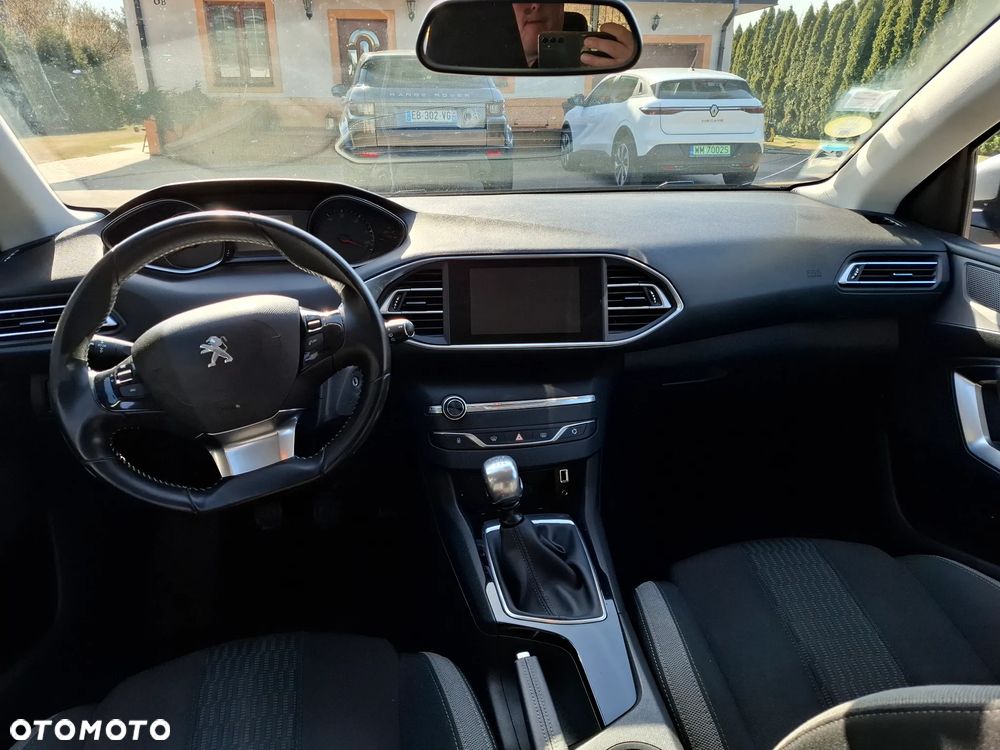 Peugeot 308 - 17