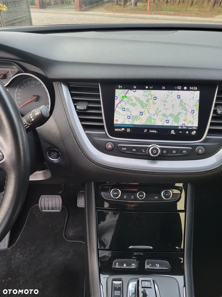 Opel Grandland X 1.6 DI Start/Stop Business Elegance - 13