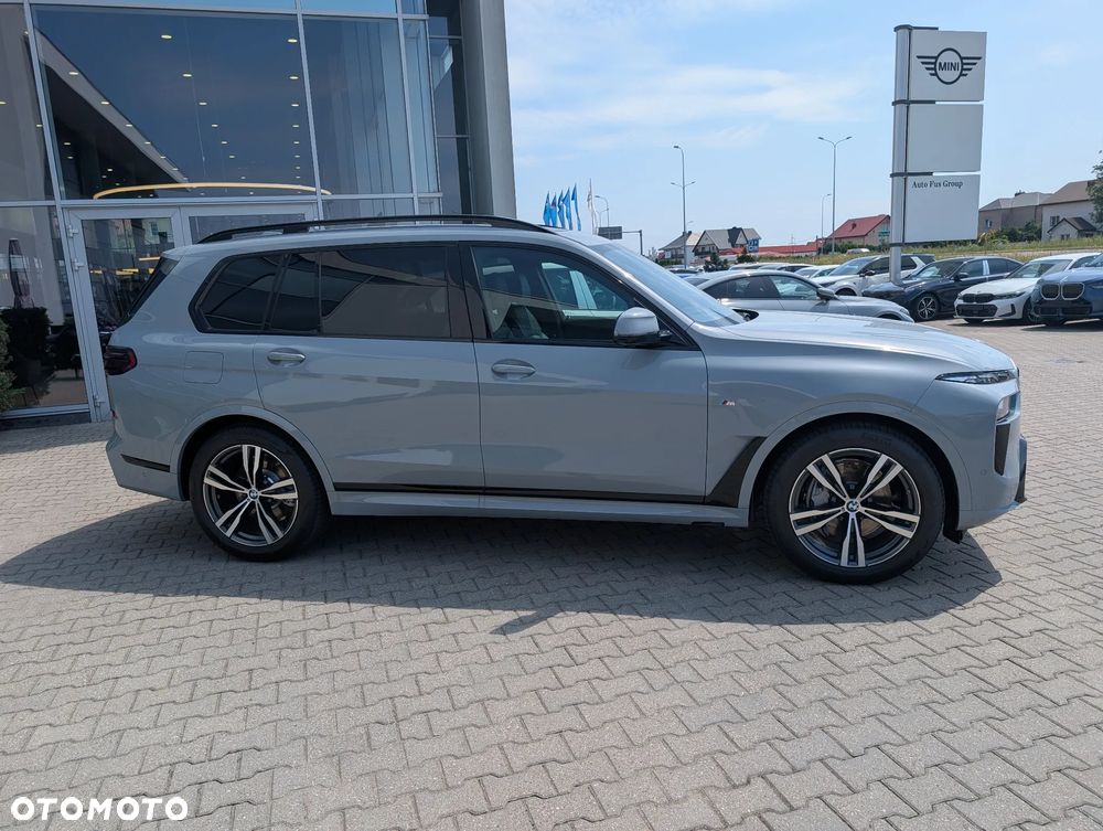BMW X7 - 4
