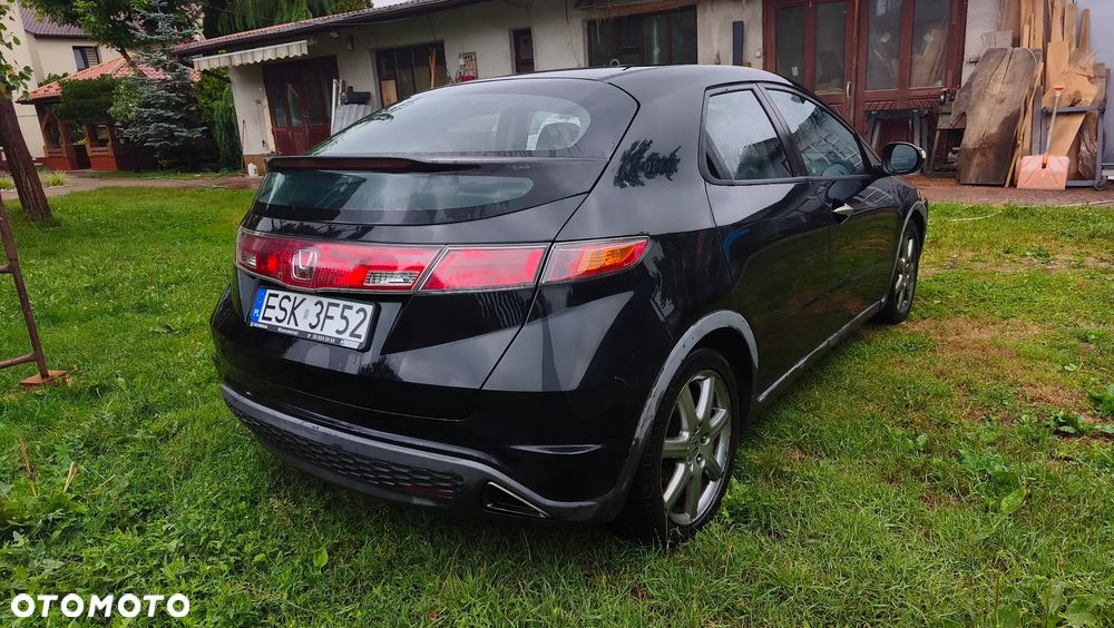 Honda Civic 1.8 Comfort - 4