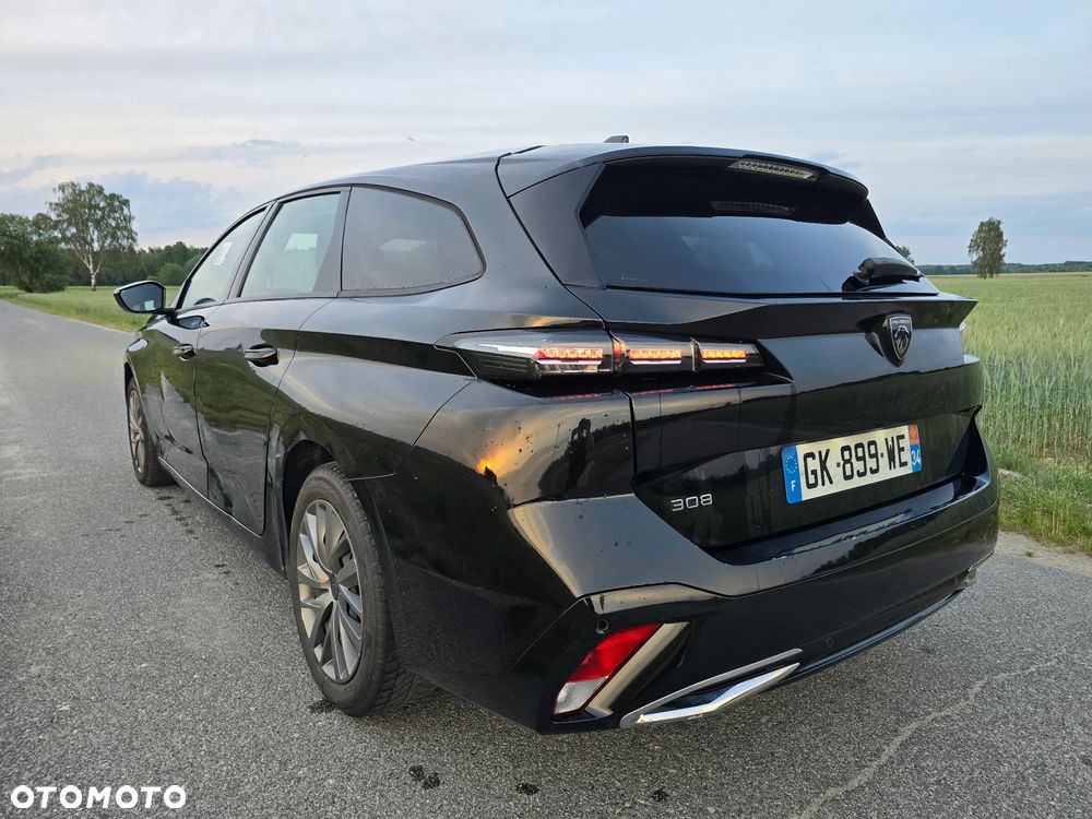 Peugeot 308 1.2 PureTech Allure S&S - 2