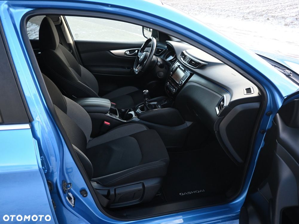 Nissan Qashqai 1.3 DIG-T N-CONNECTA - 20