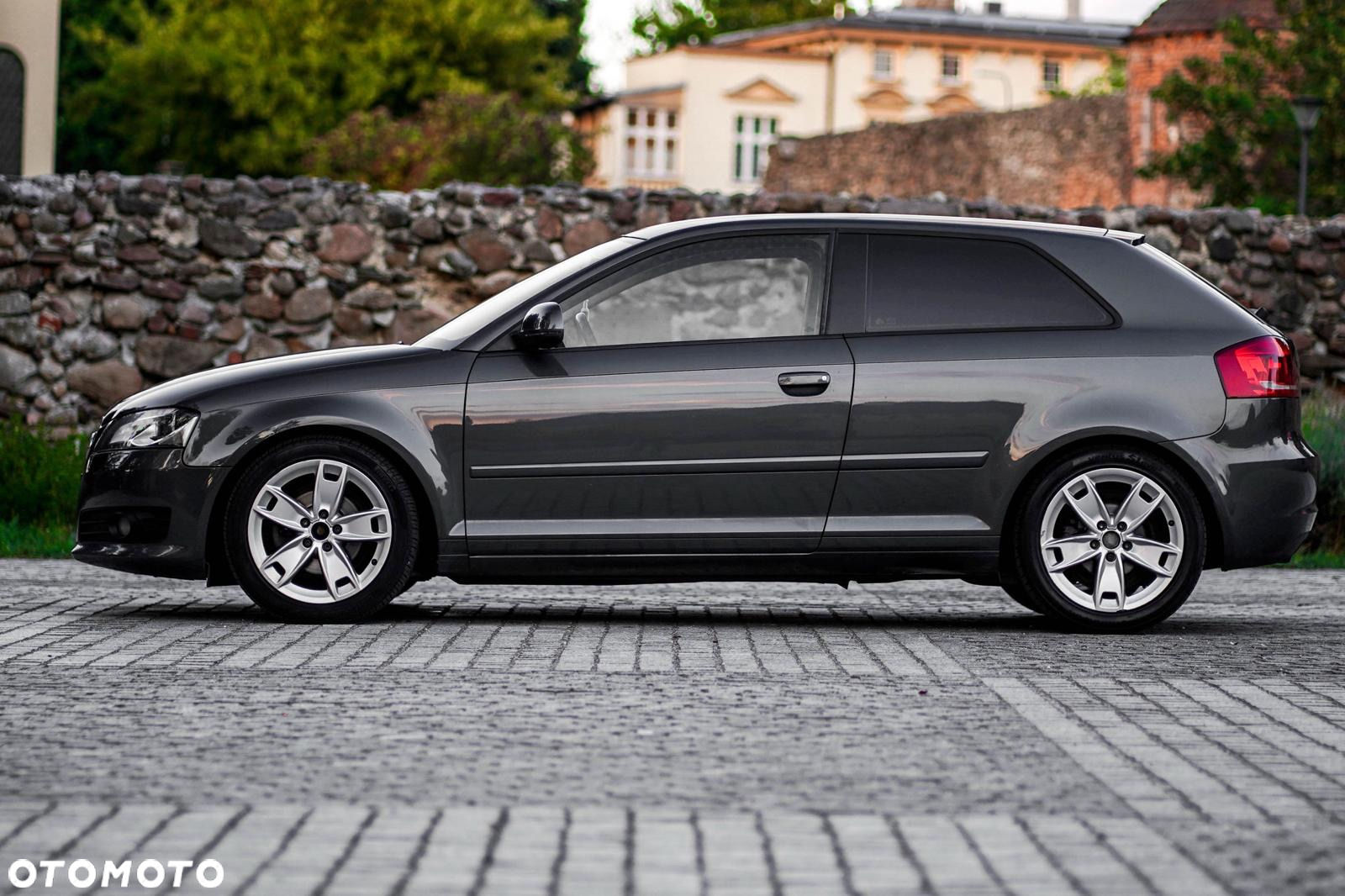 Audi A3 1.9 TDI Ambiente - 4