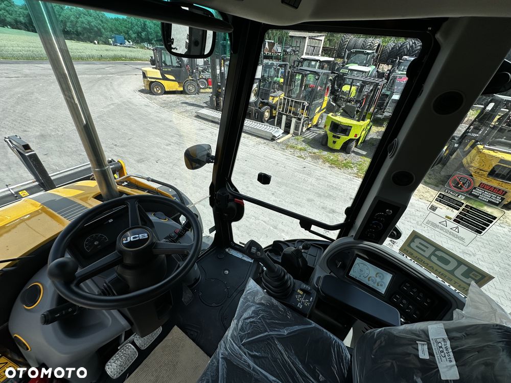JCB 3CX PRO - 20