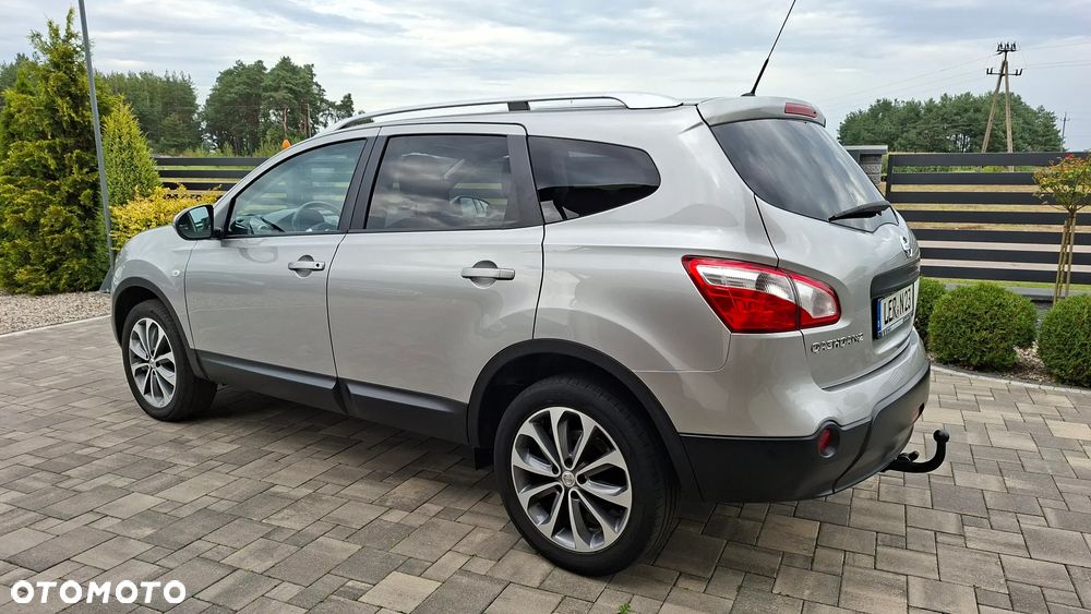 Nissan Qashqai+2 - 2