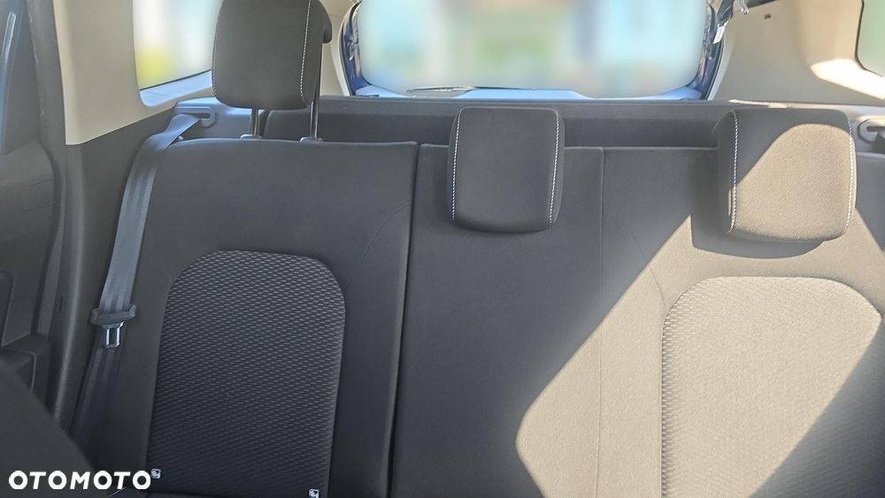 Dacia Duster 1.6 SCe Laureate S&S - 16