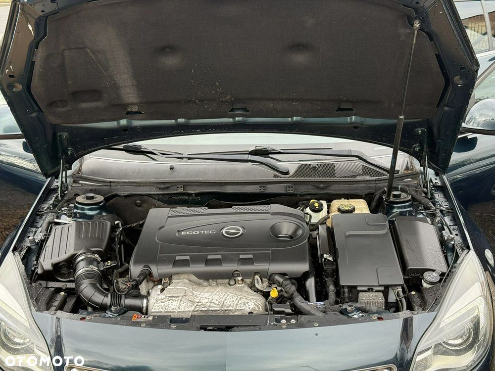 Opel Insignia - 26