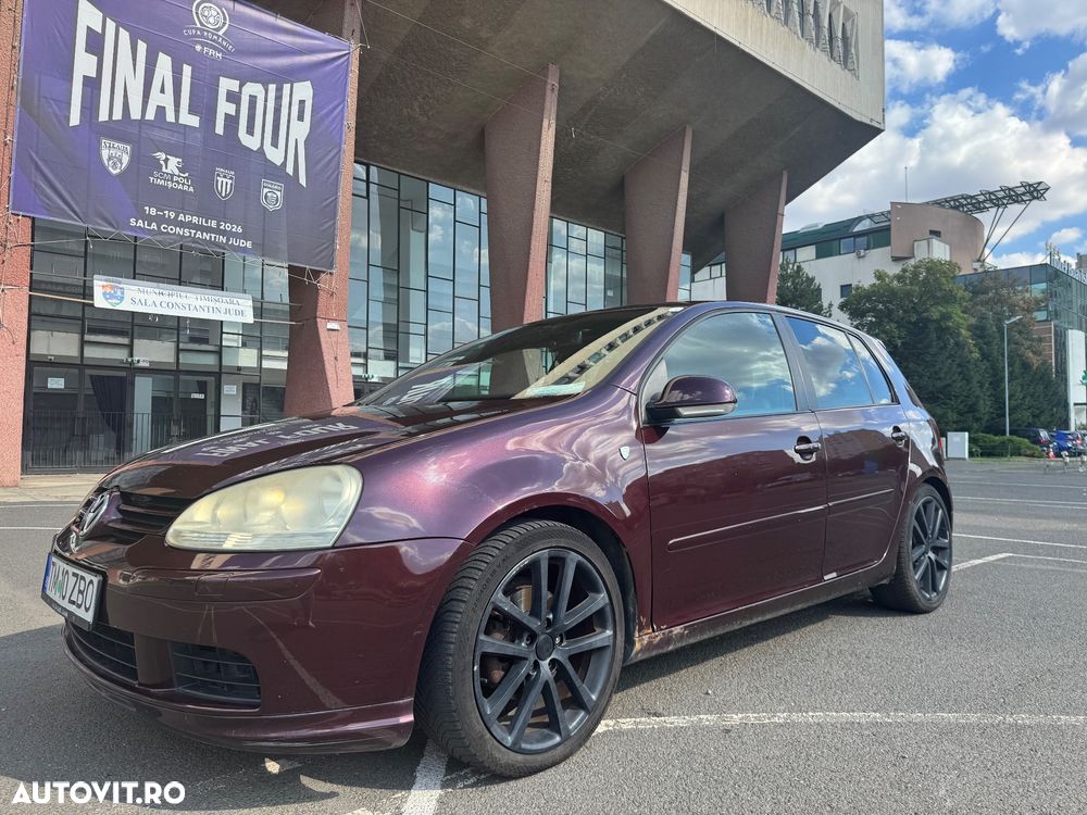 Volkswagen Golf - 2