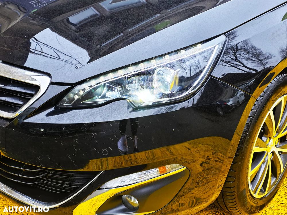 Peugeot 308 PureTech 130 EAT6 Stop & Start Allure - 2