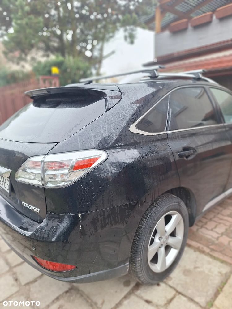 Lexus RX - 8