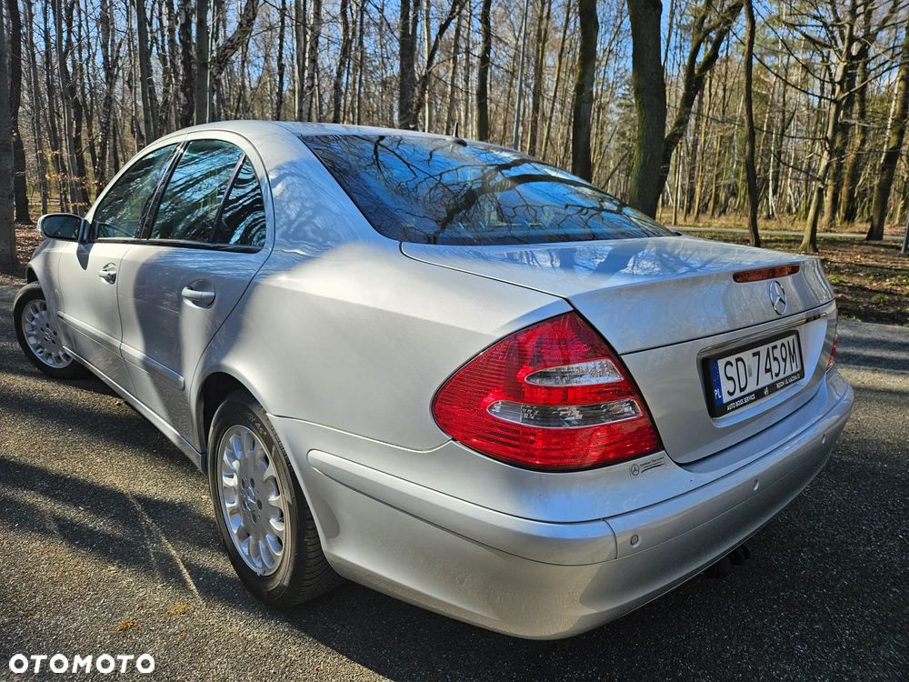 Mercedes-Benz Klasa E 200 Kompressor Elegance Sport Edition - 4