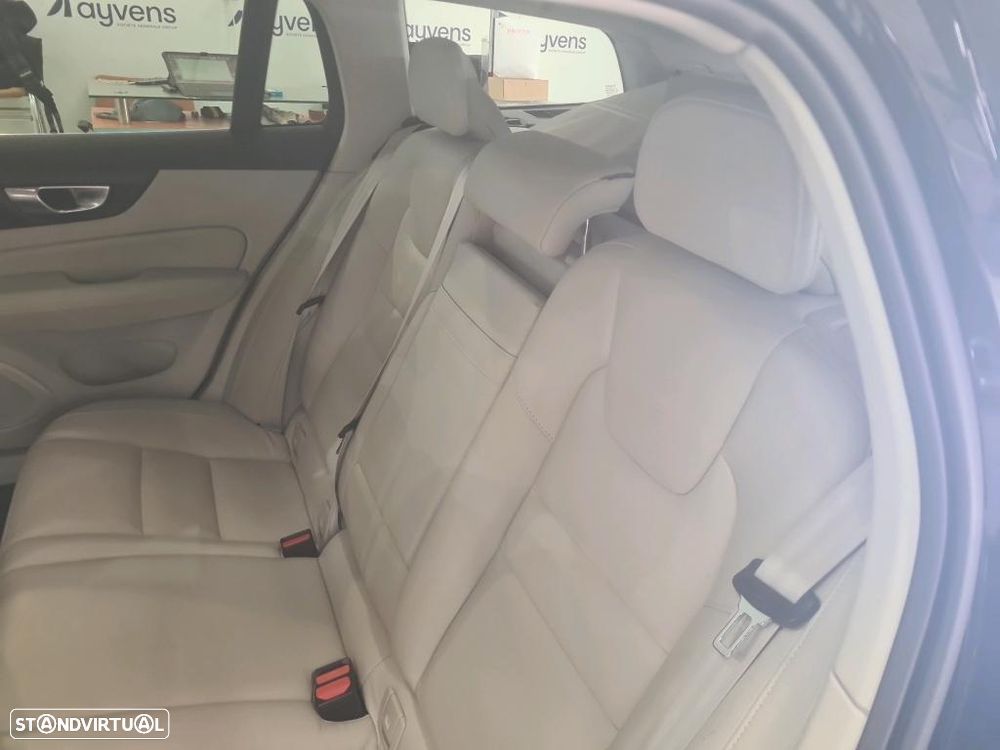Volvo V60 2.0 T6 AWD TE Inscription - 10