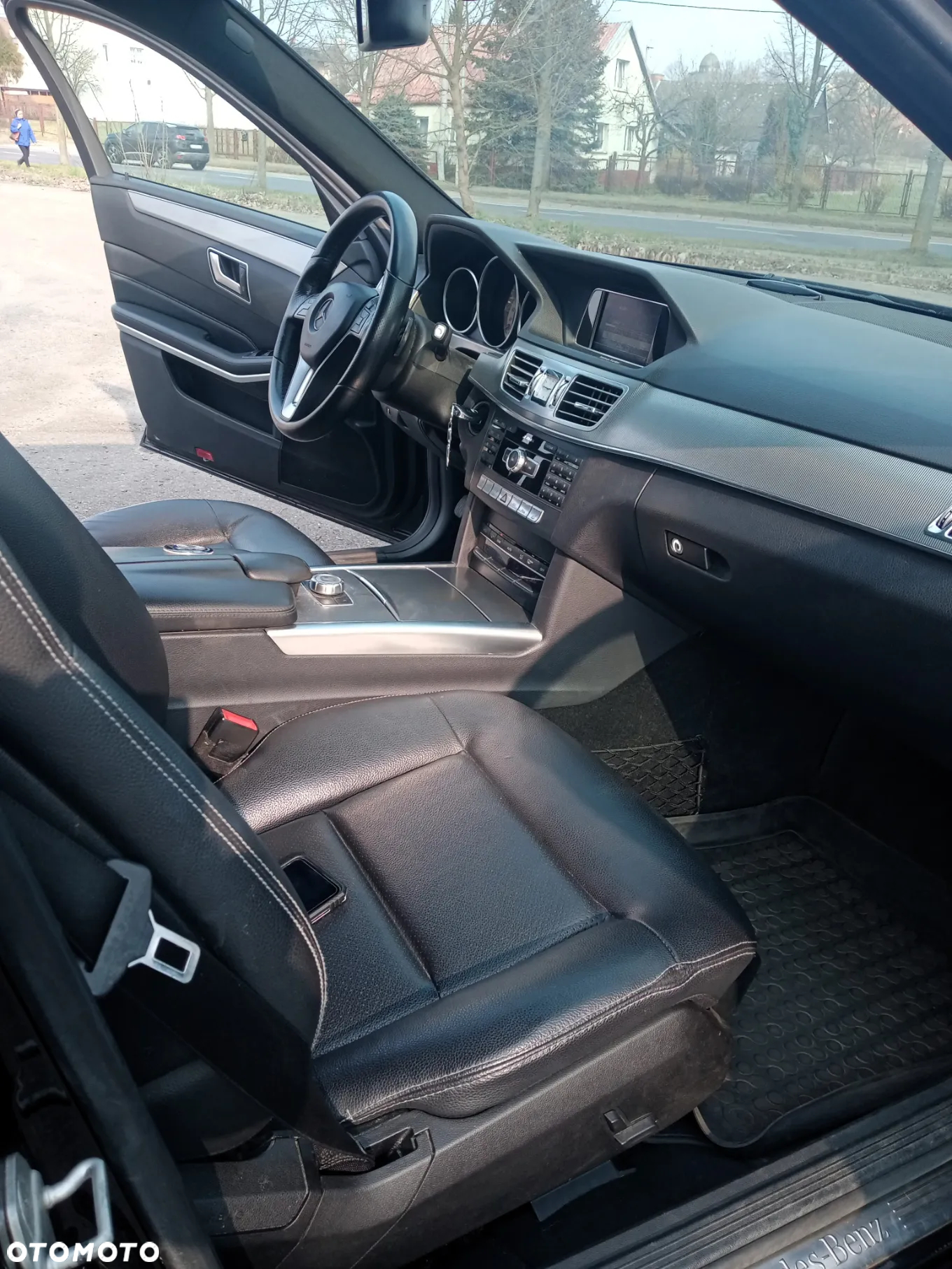 Mercedes-Benz Klasa E - 6