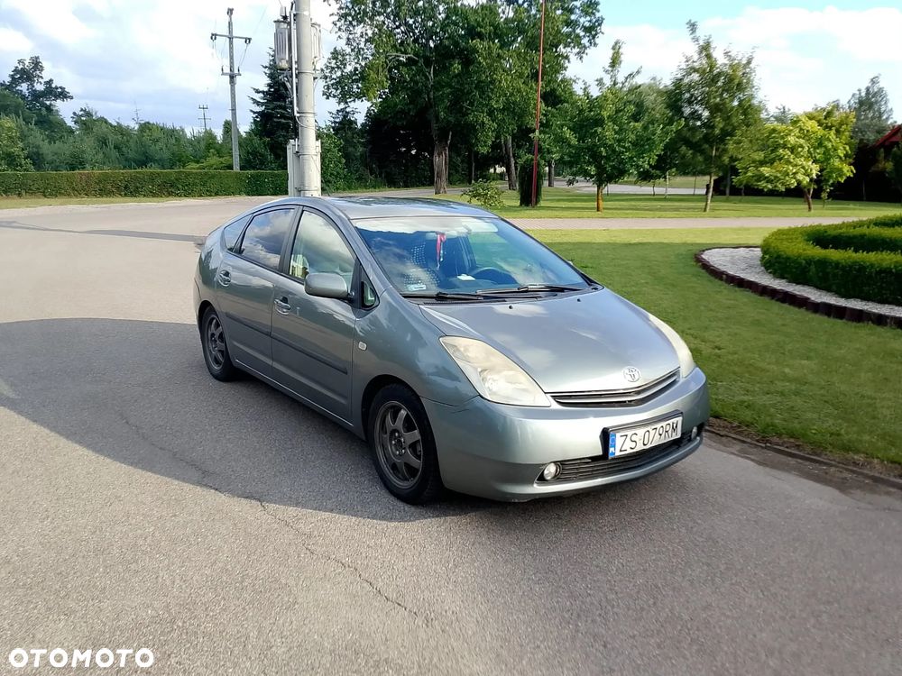 Toyota Prius 1.5 VVT-i Sol (nav) - 5