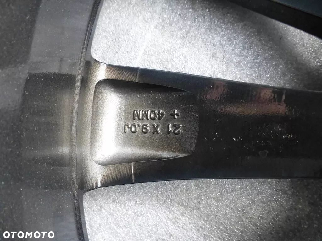 FELGA TESLA S 1017337-00-A 9X21ET40 - 4