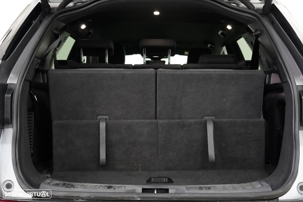 Land Rover Discovery Sport — fotografia 17