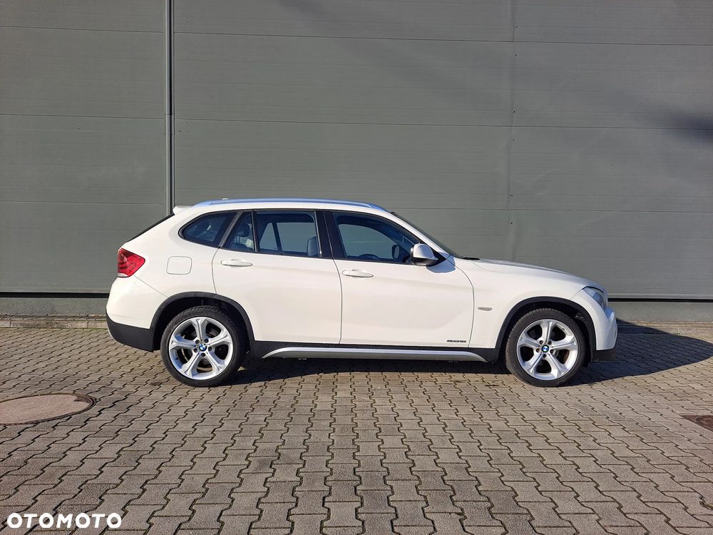 BMW X1 sDrive18i Sport Line - 27