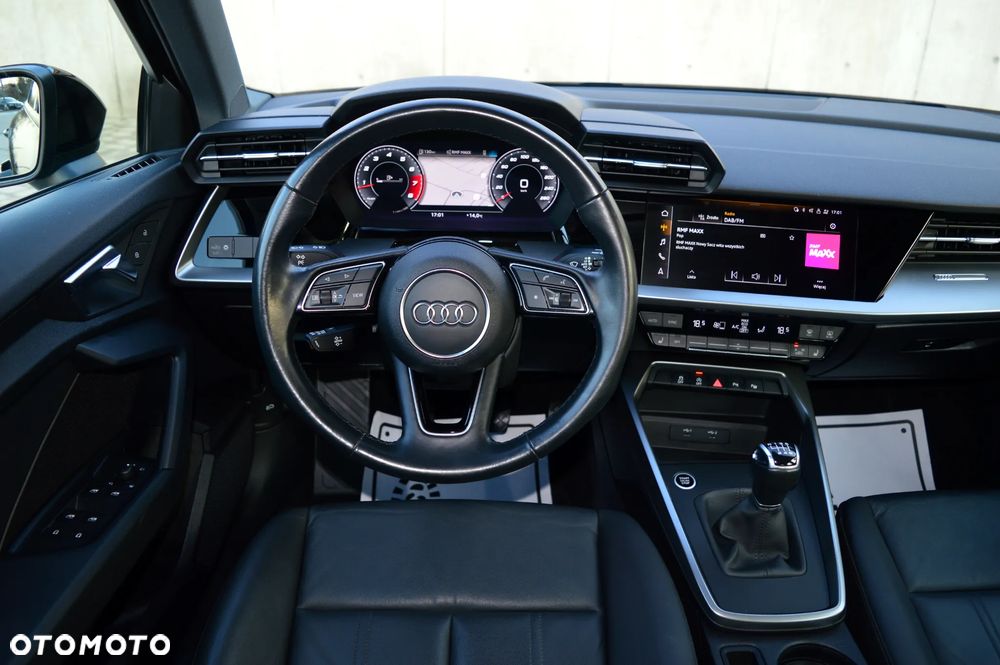 Audi A3 Sportback 35 TFSI S line - 14