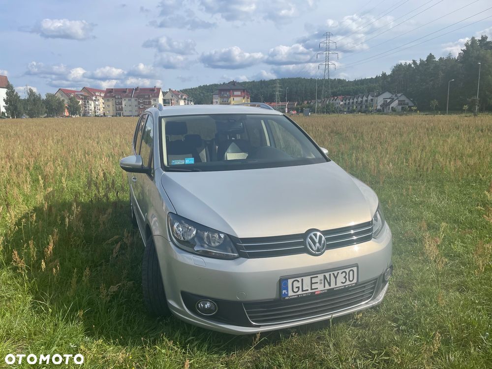 Volkswagen Touran 2.0 TDI DPF Highline DSG - 18