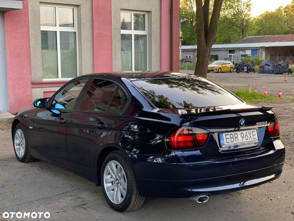 BMW Seria 3 320d - 6