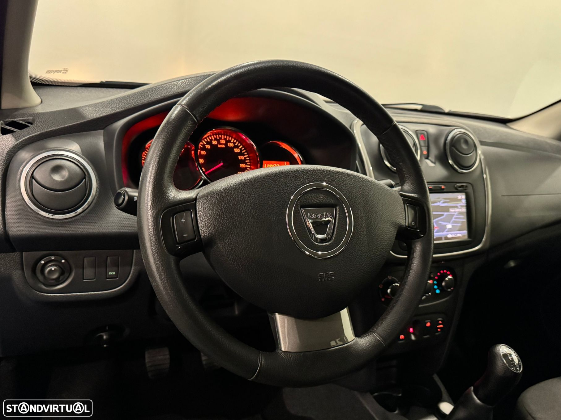 Dacia Sandero 0.9 TCe Stepway - 37