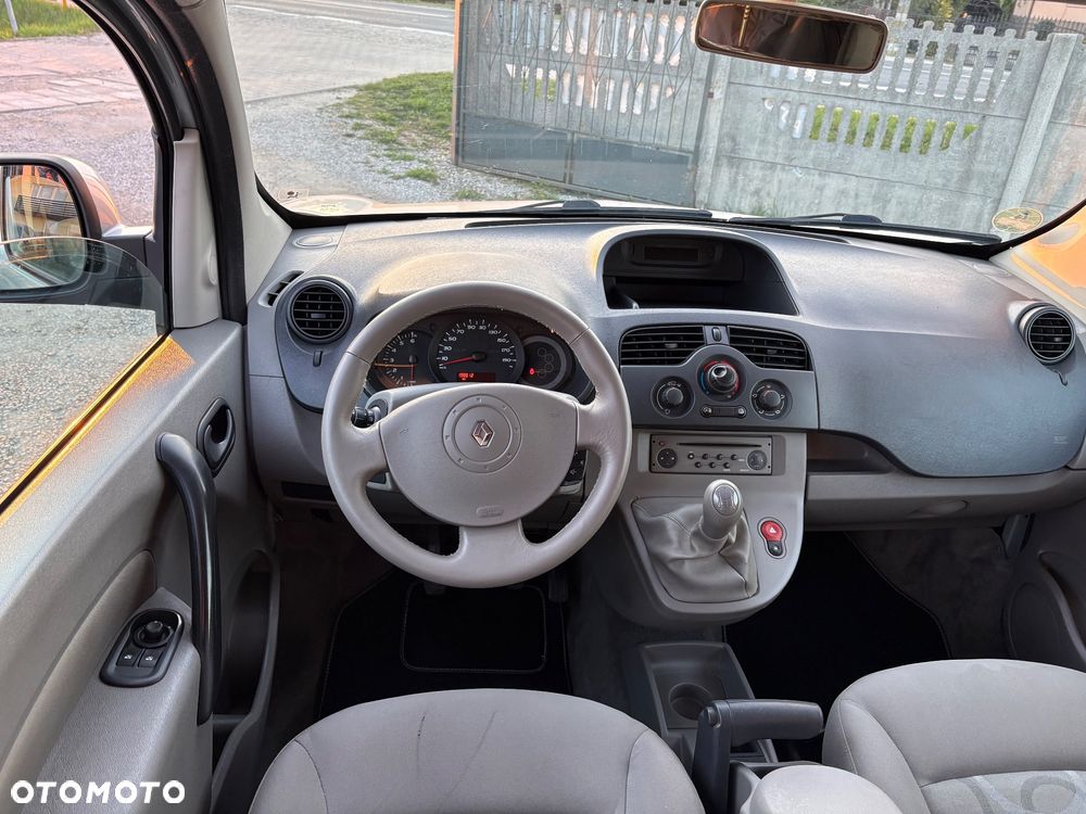 Renault Kangoo 1.6 8V Happy Family - 37