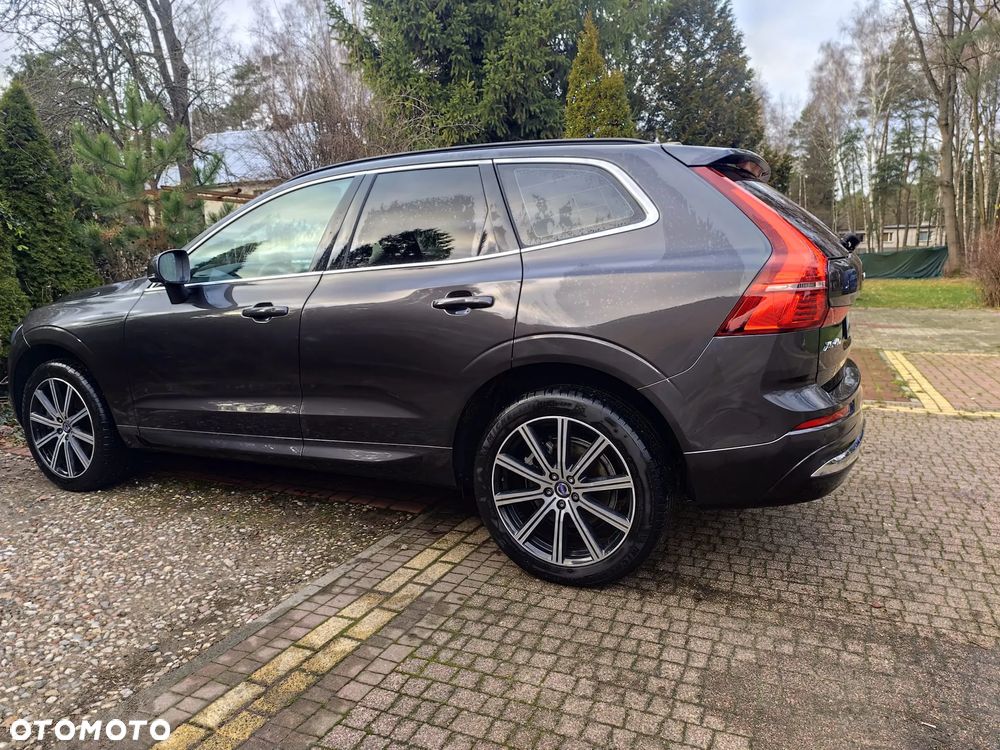 Volvo XC 60 D5 AWD Momentum - 36